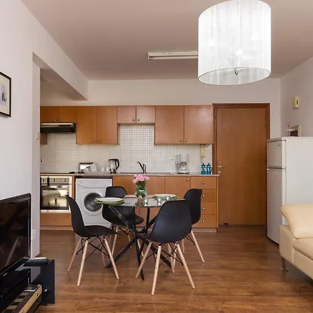 Mama Seaside Apartamento Lárnaca