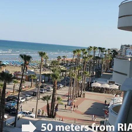 Apartamento Mama Seaside Lárnaca